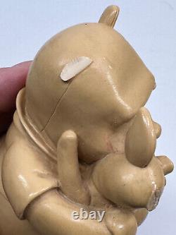 Figurine rare de Winnie l'ourson et ses amis : Piglet - Prototype d'ESSAI de tir de TEST - Copie physique DISNEY.