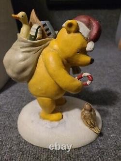 Figurine vintage de Winnie l'Ourson Père Noël Noël Oiseau Canne en Sucre Classique Disney