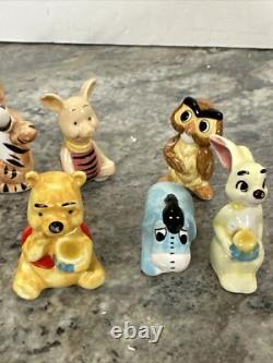 Figurines en porcelaine vintage de Winnie l'Ourson - 6 pièces : Porcinet, Tigrou, Bourriquet, Hibou, Lapin - RARE