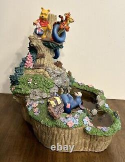 Fontaine d'eau Vintage des années 90 de Winnie l'ourson et ses amis, objet de collection Disney