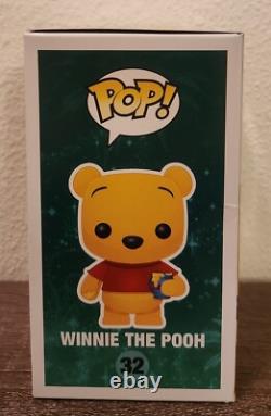 Funko Pop Disney Store Winnie l'Ourson 32 Rare Retiré Logo Bleu