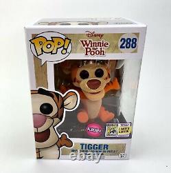 Funko Pop! Disney Winnie The Pooh #288 Tigger Sdcc 2017 Limited Edition Floqué