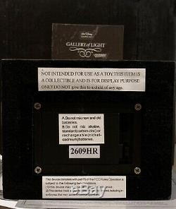 Galerie Disney De Lumière Par Olszewski Winnie L'ourson Stuck In A Sticky Situation