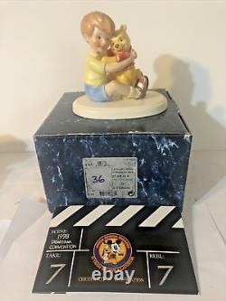 Goebel Winnie The Pooh Christopher Robin Amis Forever 1998 Disney Convention