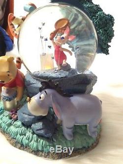 Grand Vintage Disney Winnie L'ourson Illuminez Musique Snow Globe Fireflies Works