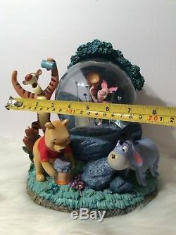 Grand Vintage Disney Winnie L'ourson Illuminez Musique Snow Globe Fireflies Works