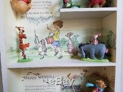 Hallmark Winnie The Pooh Vitrine Avec Tous Les 9 Figurines Incluses Ensemble Complet