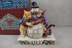 Jim Shore Disney Showcase Hiver Hugs Winnie The Pooh, Tigger Et Snowman