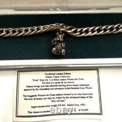 La collection Disney Store bracelet charm Winnie l’Ourson édition limitée vintage