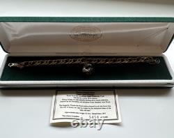 La collection Disney Store bracelet charm Winnie l’Ourson édition limitée vintage