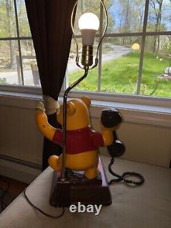 Lampe téléphone Disney Winnie l'ourson vintage 1964 avec abat-jour, peu utilisée