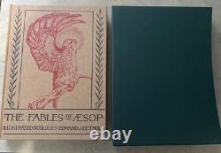 Livres reliés. Ne tirez pas sur l'oiseau moqueur. Ensemble Winnie l'Ourson. Fables d'Ésope.