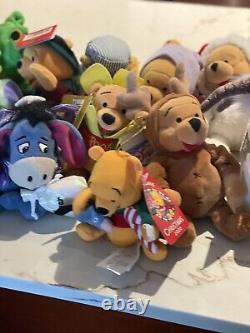 Lot de 23 peluches Vintage Disney Winnie l'Ourson avec étiquettes