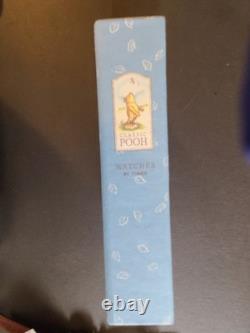 Montre en cuir étroite Disney Classic Winnie l'Ourson dans sa boîte d'origine avec nouvelle batterie