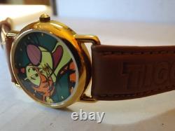 Montre vintage Disney Pedre pour homme Tigger (Winnie l’Ourson) - Tigger sur le bracelet - VHTF - Neuve