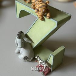 Nouveau classique Pooh A-Z Supports de livres Michel & Co Disney Ensemble NIB Lettres A & Z