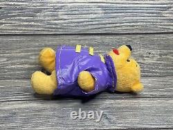 Peluche Vintage Mattel 1998 Disney Winnie l'Ourson Imperméable Violet 7