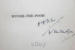 Quatre Livres, Livres De Winnie The Pooh, Signés Par A. A. Milne, Avec Jaquettes Originales