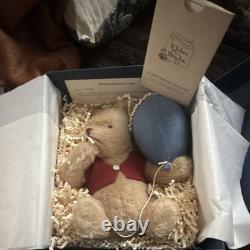 R. John Wright Winnie l'ourson Le ballon bleu de Pooh Poupée édition limitée n°470 sur 500