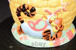 RARE DISNEY Winnie L'OURSON Thème Papillon Pâques Bocal à Biscuits Version UK