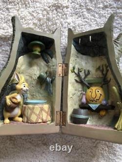 RARE Disney Classique Winnie l'Ourson Porte-clés Boîte Figurine Maison de Lapin