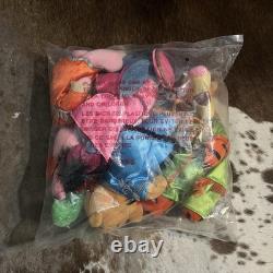 RARES POUPEES EN SACHETTE DISNEY Winnie l'Ourson et ses amis - Beatles Sgt Pepper Bean Bag Dolls