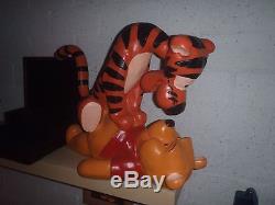 Rare! Ancien Tigger Géant De Walt Disney Sur Le Dessus De La Statue De Winnie The Pooh