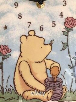 Rare Disney Classic Pooh Winnie L'horloge Murale Pooh Antique