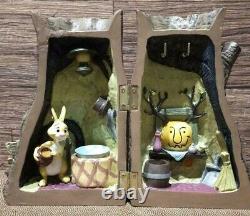 Rare Disney Winnie Le Pooh Porte-clés Boîte Lapin Maison Figurine Déclassé