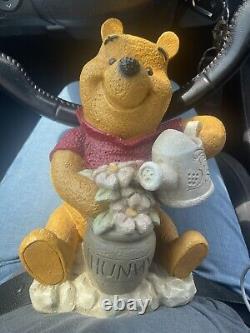 Statue de jardin Henri Studio 2001 Disney Winnie l'ourson rare 1905R en résine Winnie