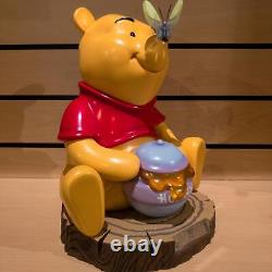 Statue de table Disney Winnie l'ourson en maître d'artisanat