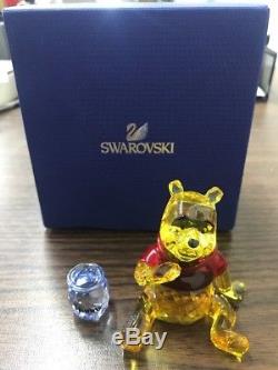 Swarovski Winnie Le Pooh + Miel Pot Cristal Disney Figure 1142889 Nouveau In Box