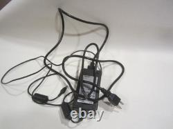 Télévision LCD Disney Winnie l'Ourson Hannspree 9,6 pouces 2005 Boîte d'origine Papier télécommande