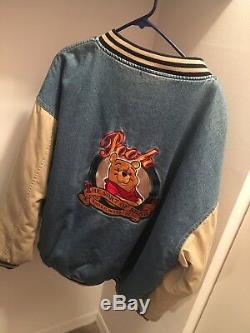 Vintage Disney Store Rare Winnie L'ourson Varsity Denim Jacket Taille Hommes XXL