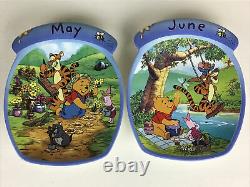 Vintage Ensemble Complet De Disney Pooh Calendrier Perpétuel En Bois. Plaques, Chiffres