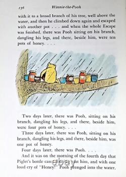 WINNIE L'OURSON édition vintage première couleur jouet ours en peluche enfant A MILNE Disney RARE