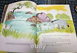 Walt Disney 1965 Winnie l'ourson et l'anniversaire de Porcinet Grand Livre en Or Géant