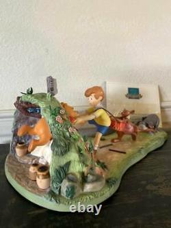 Wdcc Disney Classics Winnie L’ourson Et La Figurine Honey Tree & Pooh