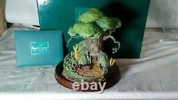 Wdcc Enchanted Places Winnie The Pooh & The Honey Tree Pooh Boar's House Box