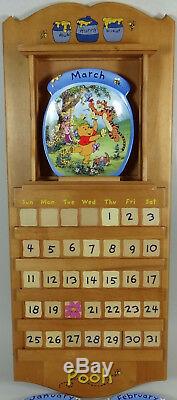 Winnie L'ourson Perpetual Calendar Plate Toute L'année Complète Coa Par