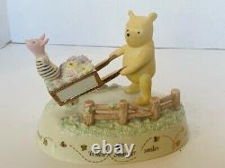 Winnie Pooh Figurine Lenox Disney Vtg Piglet Music Box Summer Smiles Vitrine