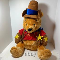 Winnie l'Ourson 23 en peluche Cowboy Disney Store Grand Peluche Usagé Livraison Gratuite