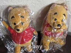 Winnie l'Ourson Années 1960 2 Lots Nouveaux Scellés Walt Disney Peluches Vintage NOS 6,5 pouces