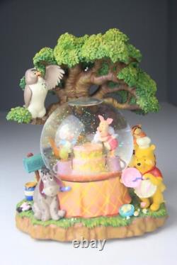 Winnie l'Ourson Disney Store Neige Musicale Globe Rumbly in My Tumbly avec Boîte RARE