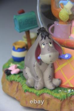 Winnie l'Ourson Disney Store Neige Musicale Globe Rumbly in My Tumbly avec Boîte RARE