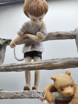 Winnie l'Ourson Ils Regardent Sur La Rivière Figurine Christopher Holt LE #195 RARE