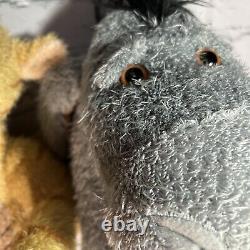 Winnie l'Ourson et ses amis en peluche de style rétro