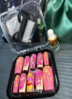 Winnie l’ourson faux ongles faits main à presser longuement